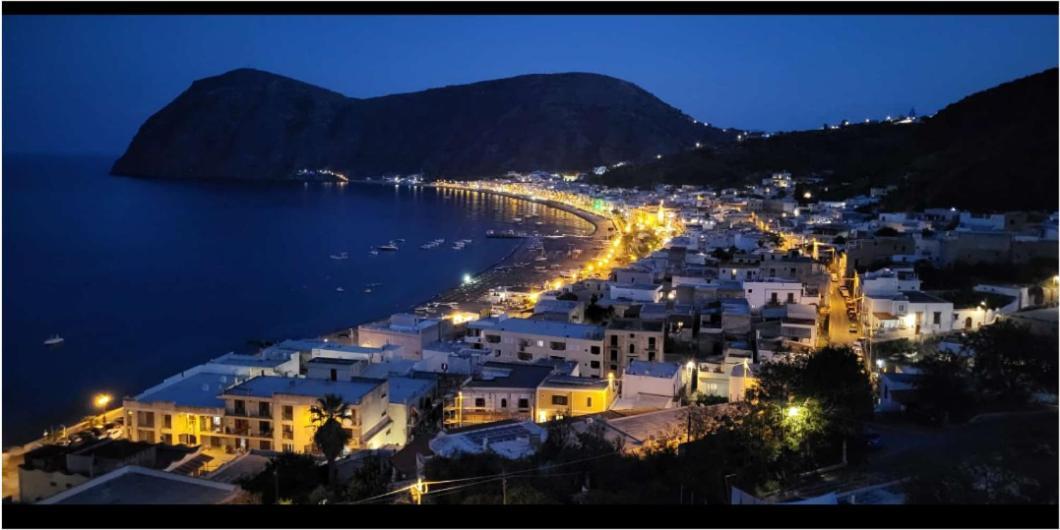 Casa Vacanze Vista Mare Mela B Lipari Kültér fotó
